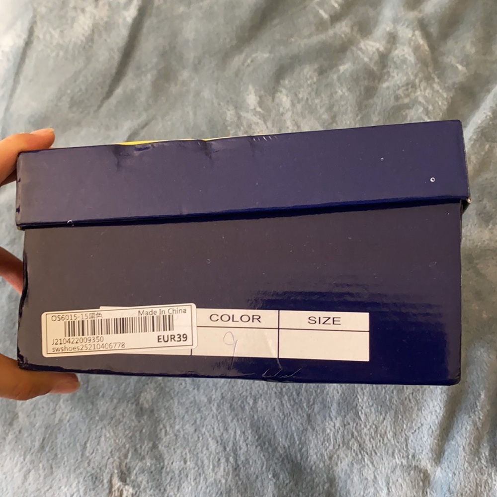 SHEIN heels - Picture 6 of 6